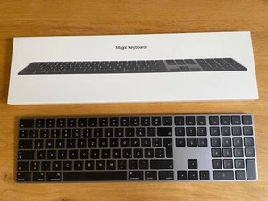 Apple Apple Magic Keyboard mit Ziffernblock, Space Gray, DE, QWERTZ - Bild 1 von 1