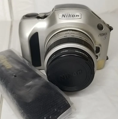 Nikon Pronea S APS Film Camera with 30 to 60mm Zoom Lens - Image 1 of 4