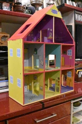 PEPPA PIG house--great condition - Image 1 of 4