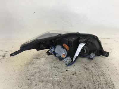 Used Left Headlight Assembly fits: 2015 Subaru Forester 2.0L turbo black backgro Foto 1 de 4