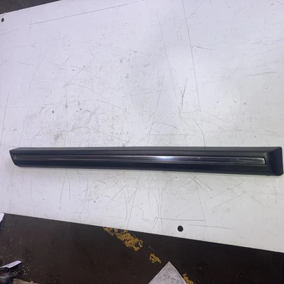 LEER 1980-1983 AUDI 5000 NUEVO OEM PUERTA TRASERA DERECHA MOLDURA 437853964 ¿Solo turbo?? Foto 1 de 4