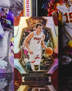 2022-23 Panini Select Premier #170 Nikola Jovic Silver Prizm Rookie - Picture 1 of 2