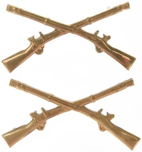 Officer's Infantry Collar Insignia, Meyer - Picture 1 of 3