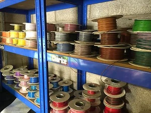 ELIGE ENTRE 35 COLORES - Cable 12v - 2mm² - 20m longitudes - cableado coche/auto/marino - Imagen 1 de 3