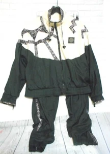 Retro Duffel Womens Sportswear Large White Black Tracksuit 1990s Sporty Chic - Picture 1 of 10