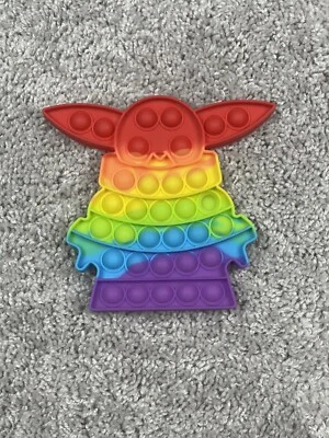 Pop it Baby Yoda Push Pop Fidget Popper Sensory Toy Rainbow Silicone Star Wars - Image 1 of 2