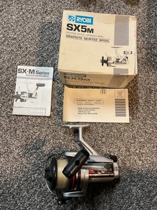 Vintage Heavy Duty Ryobi SX5M Angelrolle mit Box und Anleitung - Bild 1 von 5