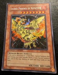 Yugioh Sammelkarte: Heiliger Phönix von Nephthys EEN-ENSE3 Secret Rare LP - Bild 1 von 2