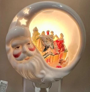 Porcelana Iridiscente Diseño Luz Nocturna Papá Noel con Escena de Navidad Diorama Appletree - Imagen 1 de 7