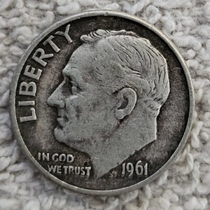 1961 (P) Roosevelt Dime 90% Silver 1A - Picture 1 of 2