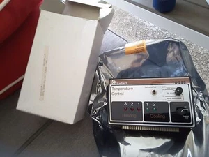 LIEBERT 020-0183 TU223 TEMPERATURE CONTROL THERMOMETER 24VDC RARE NEW $99 - Picture 1 of 3