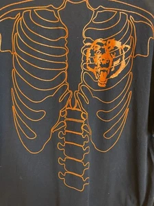 Chicago Bears Herzschlag Bär Skelett T-Shirt Erwachsene XL blau doppelseitig - Bild 1 von 7