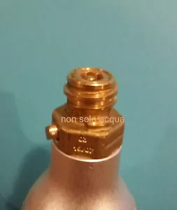 Bombola co2 gasatore per acqua alimentare compatibile Beghelli SodaStream Gasup - Foto 1 di 3