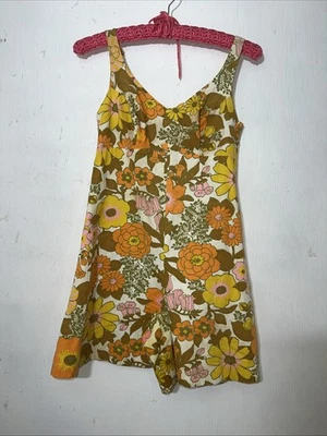 50s 60s True Vintage Romper Unbranded Daisy Floral Small Orange - Image 1 of 4