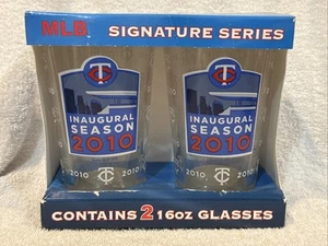 Set of 2 SWEET Minnesota Twins 2010 Target Field Inaugural Season Glasses, NIP! - Picture 1 of 5
