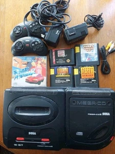 Consola Sega Mega Drive II Mega CD cables PAL 2 controladores 5 juegos Road Avenger - Imagen 1 de 24