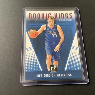 2018-19 DONRUSS #20 ROOKIE KINGS LUKA DONCIC RC RED PRESS PROOF 33/99 - Image 1 of 4