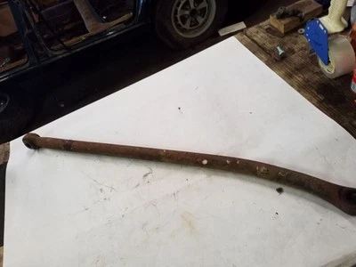 Soporte de barra de oruga de eje delantero 4x4 | Se adapta a Ford F350 F450 2008-2009 Foto 1 de 4