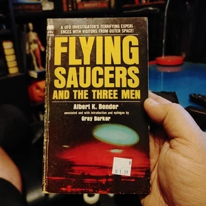 Flying Saucers And The Three Men ~ Albert K. Bender ~ Vintage 1968 First Print - Picture 1 of 4