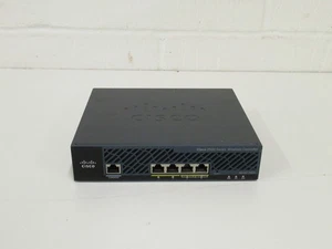 CISCO AIR-CT2504-15-K9 + POWER CUBE. 90 DAY WARRANTY. FREE UK SHIPPING - Picture 1 of 2