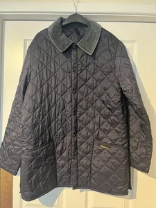 Herren Barbour Liddesdale Steppjacke Cordkragen Navy Small - Bild 1 von 12