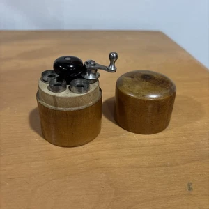 Reloj Bolsillo Relojeros Vintage Enrollador de Resorte Principal con Caja de Madera - Imagen 1 de 19