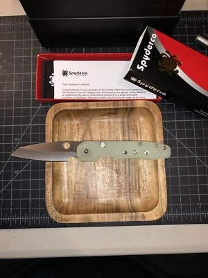 New Spyderco Smock Natural Jade G10 /M4 Satin /C240GM4P /Discontinued Exclusive - Image 1 of 4
