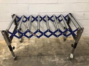 HEAVY-DUTY FLEXIABLE INDUSTRIAL GRAVITY SKATE WHEEL ROLLER CONVEYVOR - Picture 1 of 12