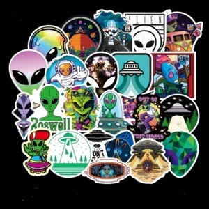 ⭐50 Stück ALIEN / SPACE / AREA 51 / Roswell Style Stickerbomb - Aufkleber - Picture 1 of 3