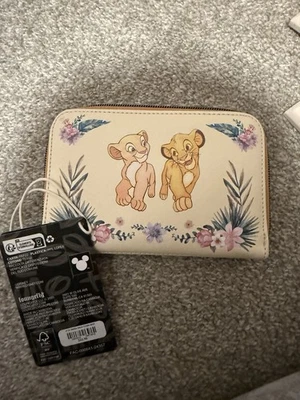 Cartera Loungefly Disney nueva con etiquetas - Young Nala & Simba - Rey León Foto 1 de 3