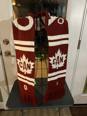Cachecol olímpico Hudson’s Bay Canadá - Imagem 1 de 4