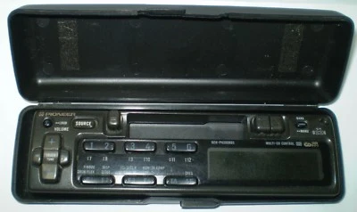 autoradio PIONEER solo frontalino  usato - Immagine 1 di 4