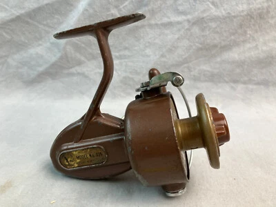 Vintage Eagle Claw 325 spinning reel- sluggish - Image 1 of 4