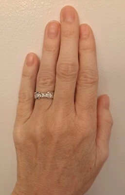 Tiffany & Co Atlas Vintage 3 Brilliant Cut Diamond Ring Size 5.5 18K White Gold - Image 1 of 4