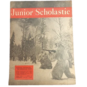 Junior Scholastic Russians Advancing on Ukrainian Front Feb 14-19 1944 Vol 14-2 - Picture 1 of 9