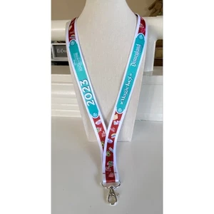 Disneyland Food & Wine Sip and Savor Magic Key Pass Badge Holder Lanyard - Picture 1 of 4