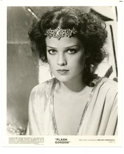 FLASH GORDON 1980 #06 Melody Anderson UNIVERSAL TEXT science fiction - Picture 1 of 1
