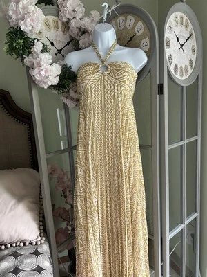 Women’s VA VA VOOM Elegant Halter Maxi Dress Pleated Gold/White Geometric Size S - Image 1 of 4