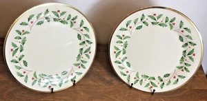 2 Lenox Holiday Dimension Collection  Dinner Plates Holly Gold 10.5" USA - Picture 1 of 4