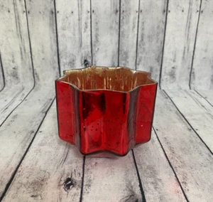HOLIDAY RED GLASS STAR CANDLE HOLDER~ RED STAR VOTIVE HOLDER~ TEALIGHT HOLDER - Picture 1 of 3