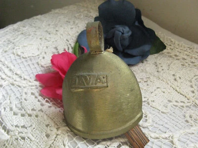 Campana de Latón Vintage Java Indonesia Campana de Latón Madera Clapper Original Foto 1 de 4