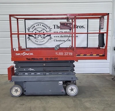 电动 19 英尺剪刀升降机 2016 Skyjack SJIII 3219 Aerial Manlift Genie JLG — 第 1/4 张图片