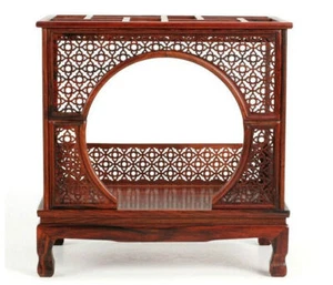 China Red Suan Zhi wood Shelf Hollow carved Mingqing style miniature bed stand - Bild 1 von 4
