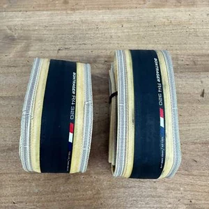 New Takeoff! Pair Bontrager R4 Hard-Case Lite 700c x 25mm Clincher Tanwall Tires - Picture 1 of 5