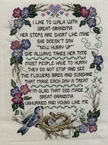 Fertig Kreuzstich Ich gehe gerne mit Uroma Gedicht Vogelnest Blumen - Bild 1 von 4