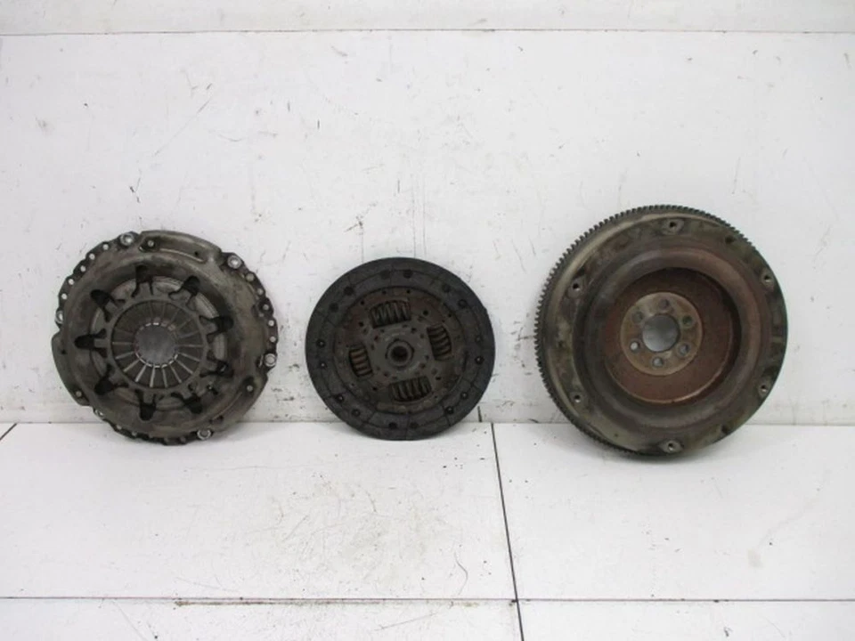 Schwungrad Kupplungssatz Kupplungsscheibe passt für FORD B-MAX (JK) 1.5 TDCI - Bild 1 von 4