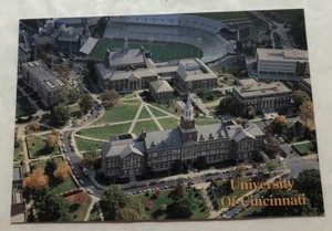 Aerial View University Of Cincinnati. Postcard (N2) - Picture 1 of 2
