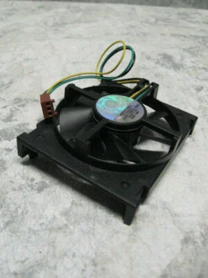 Intel A50933-003 Computer PC CPU Cooling Fan 3-Pin DC 12V  - Image 1 of 4