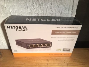 FS105-300UKS Netgear ProSAFE 5-Port 10/100 (Fast Ethernet) Unmanaged Desktop - Picture 1 of 8