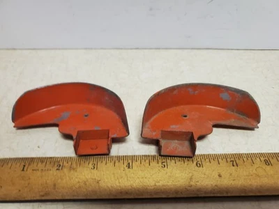 Lote de guardabarros traseros para tractor juguete 1/16 Ertl Case 930 #4 Foto 1 de 4